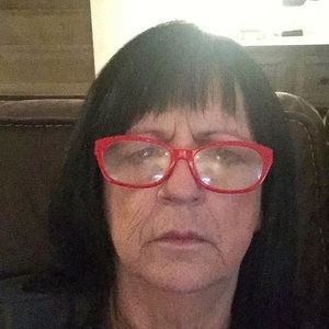 Meet your Posher, Becky